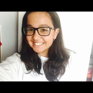 Meet your Posher, Isabella